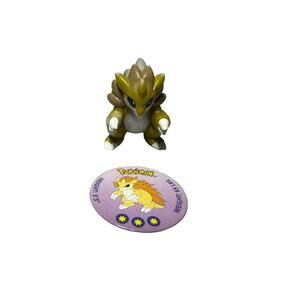 TOMY Pokemon SANDSLASH 1.5" Mini Figure Nintendo CGTSJ Vintage Toy Collectible